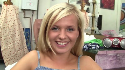 Nonconformist diva Bella D's poon tang drilled